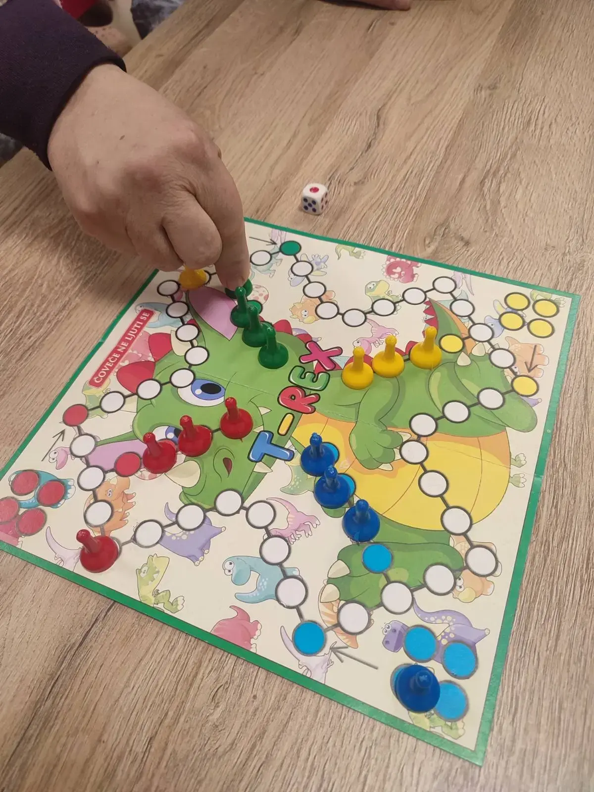 432079757 3673115112956788 607672917302135381 n