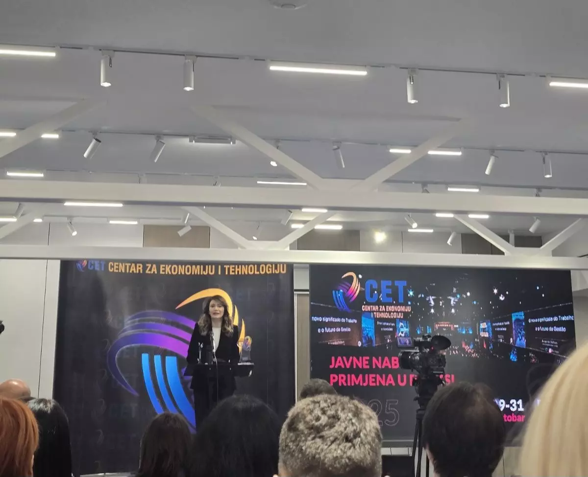 579394039 4226878067580487 1137647245781843146 n